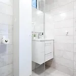 Central - Comfy - Nice
